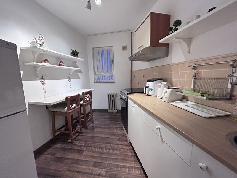 Titan, 1 Decembrie 1918, metrou, Sectia 13,