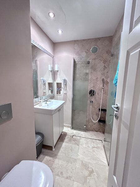 Titan, 1 Decembrie 1918, metrou, Sectia 13,